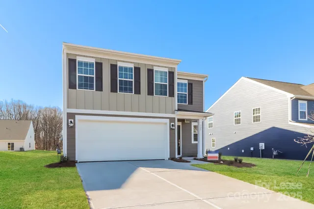 a front view of house with yard