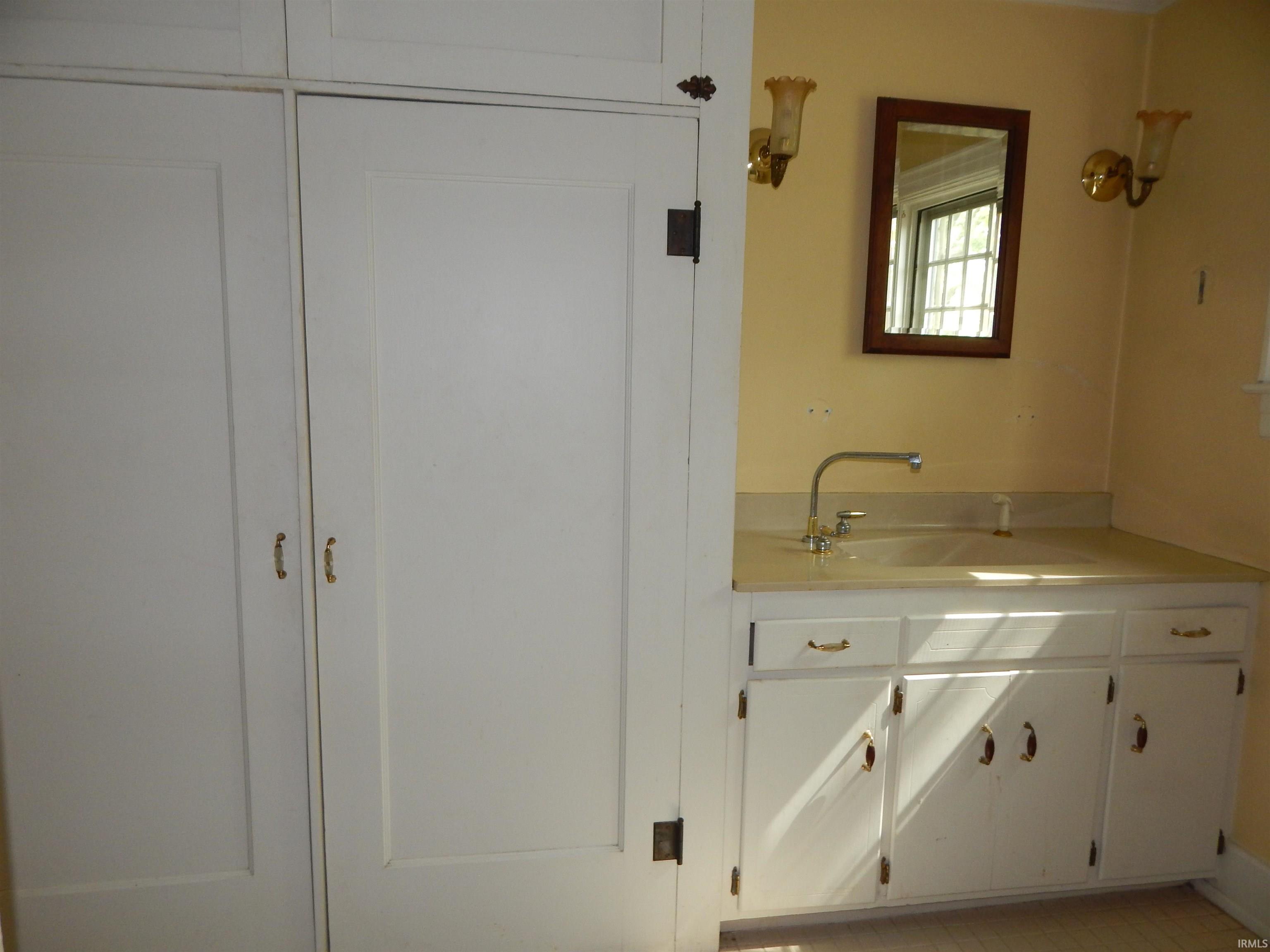 2028 Washington Avenue Bedford, IN 47421 - Photo 22 of 30