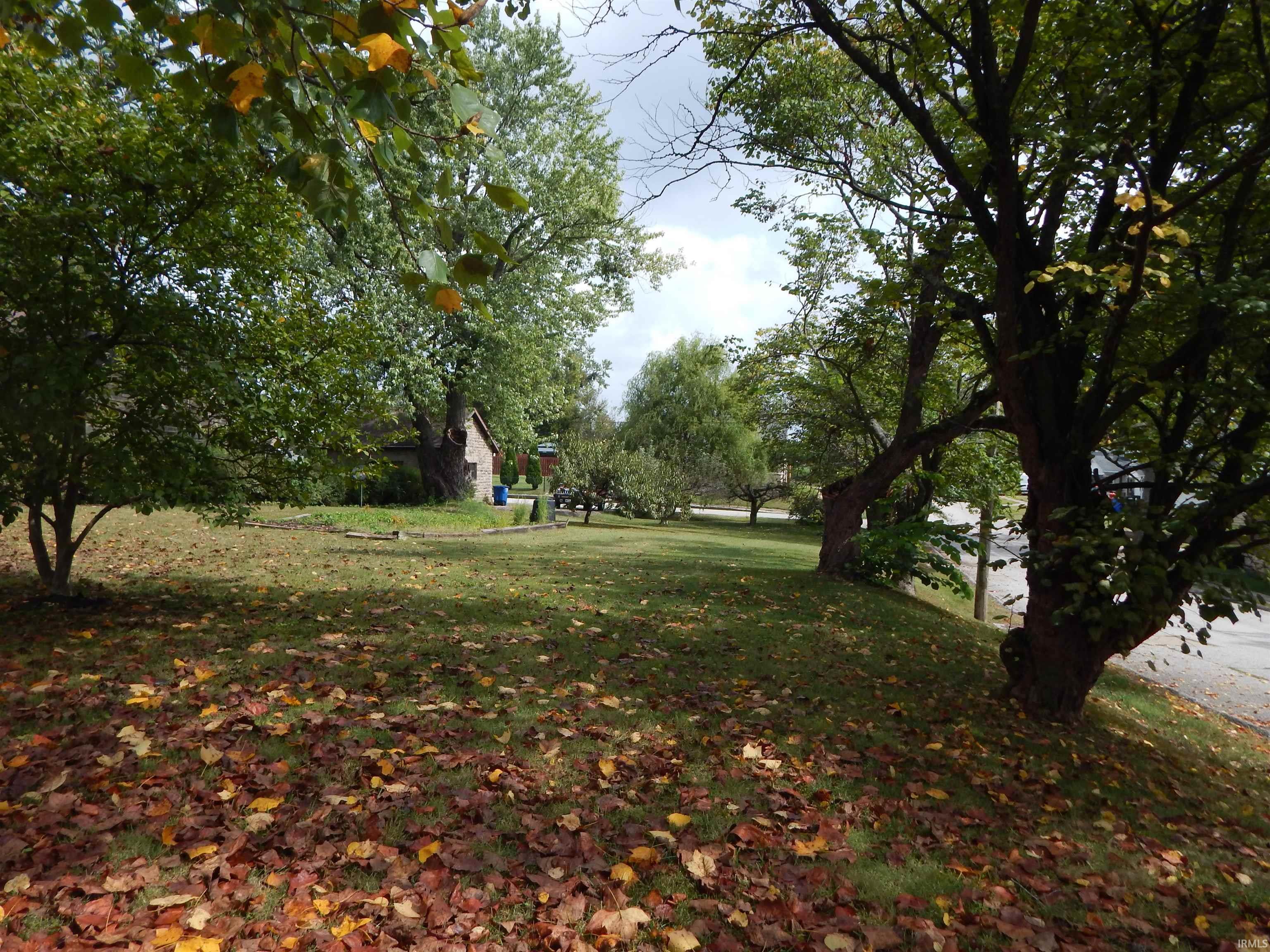 2028 Washington Avenue Bedford, IN 47421 - Photo 27 of 30