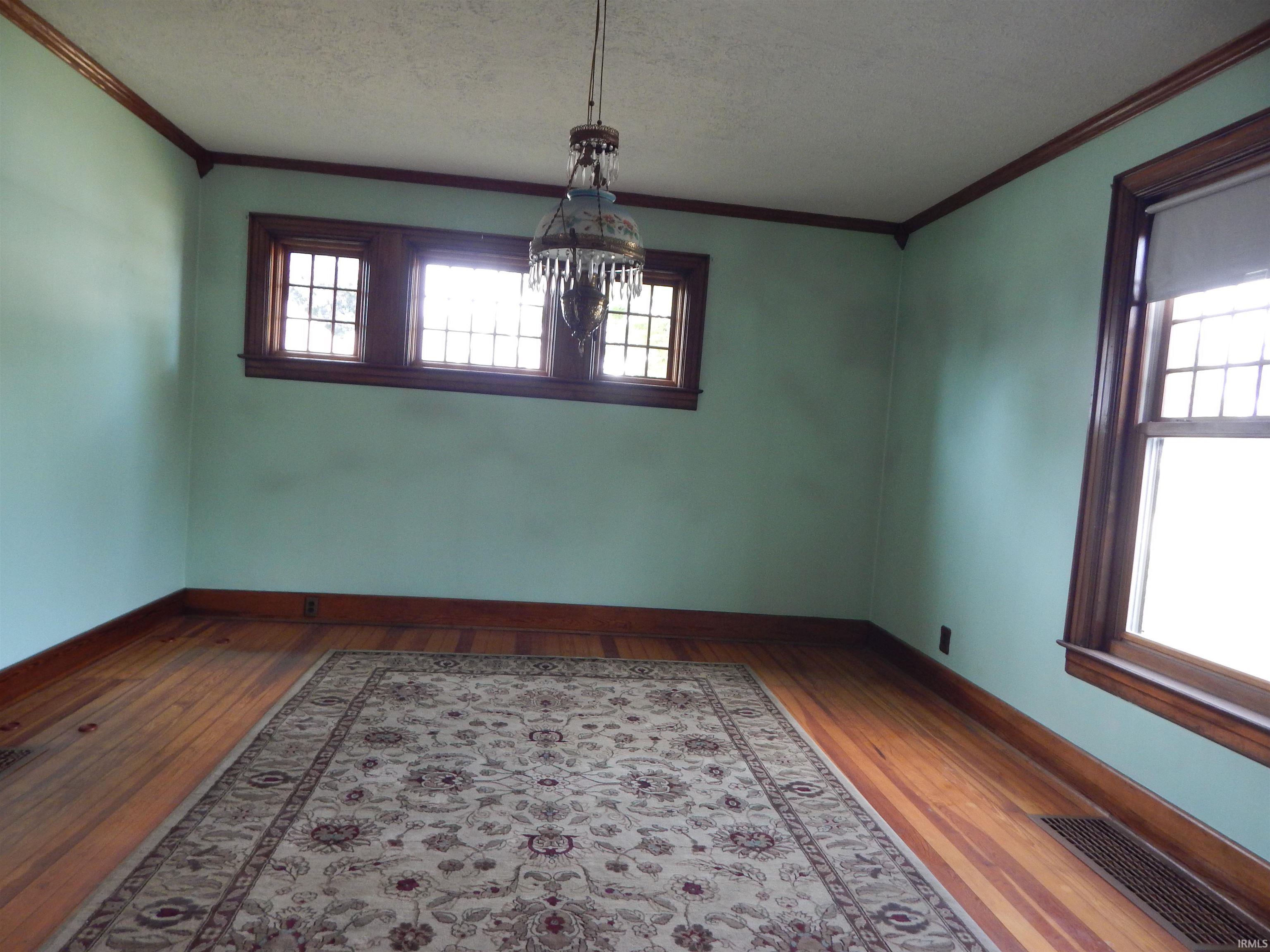 2028 Washington Avenue Bedford, IN 47421 - Photo 10 of 30