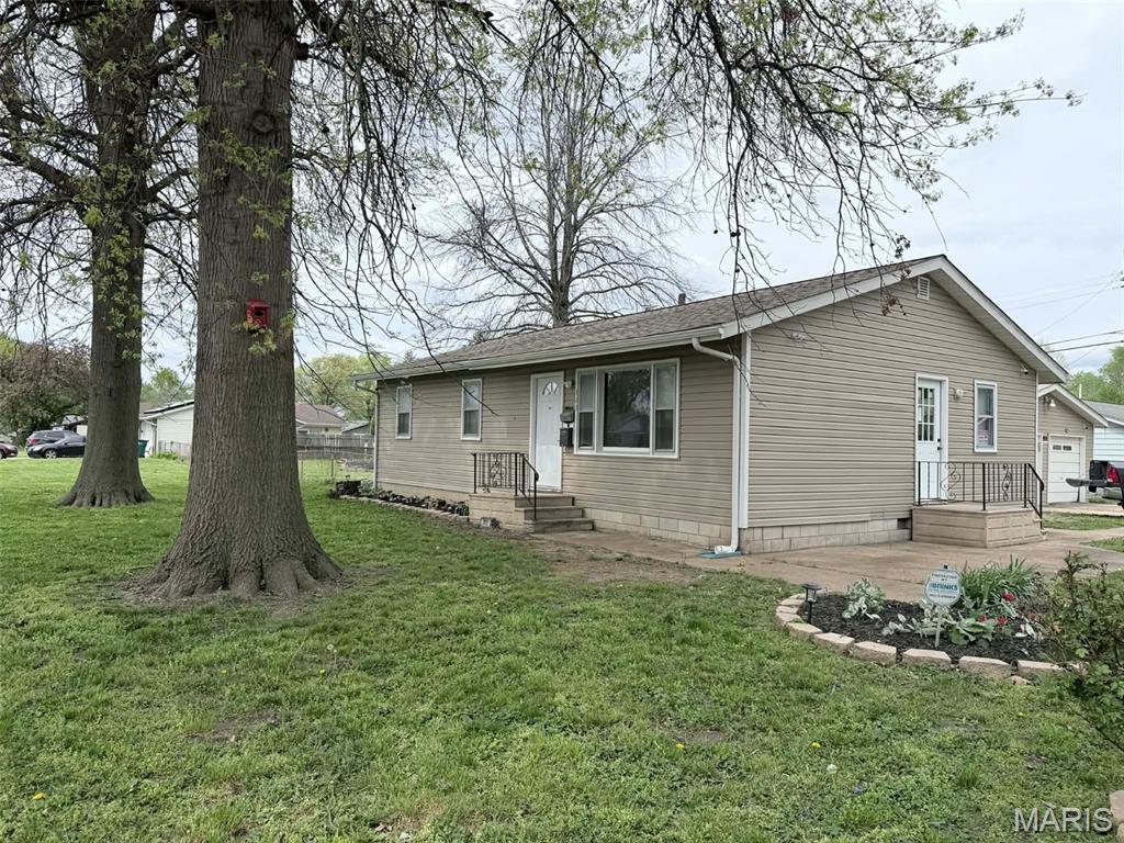 111 Miskell Boulevard Cahokia, IL 62206 - Photo 11 of 11