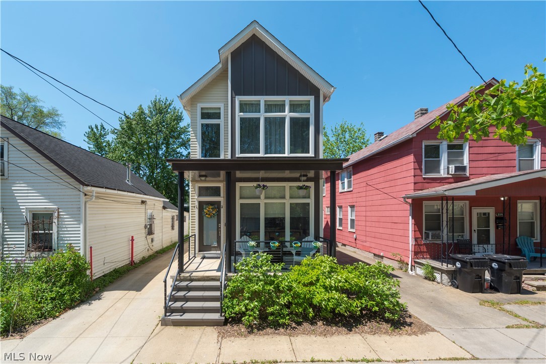 2120 West 40th Place Cleveland, OH 44113 - Photo 1 of 35