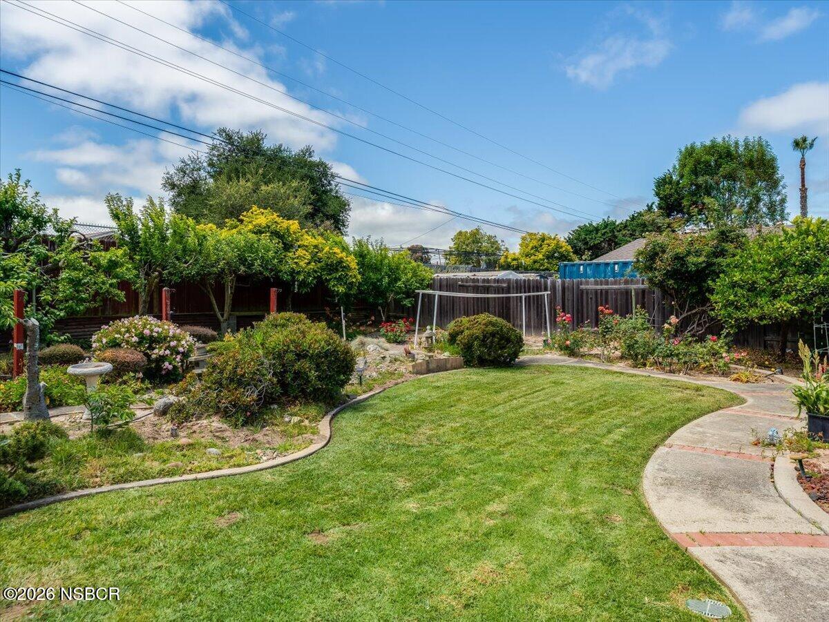 360 Tallyho Road Santa Maria, CA 93455 - Photo 51 of 72 a view of a house with backyard and sitting area