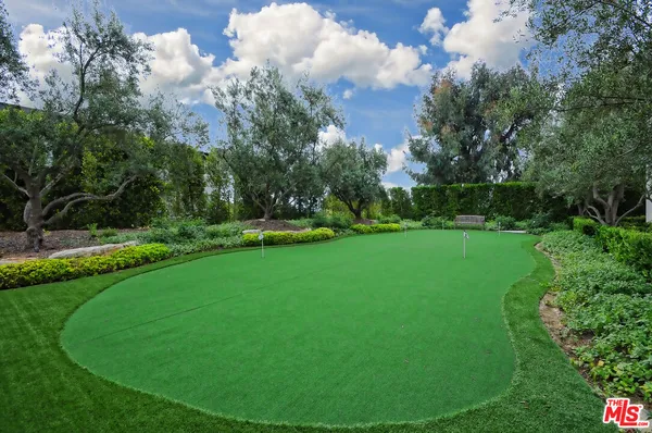 $952,000 | 28220 Highridge Road, Unit 208, Rancho Palos Verdes, CA 90275