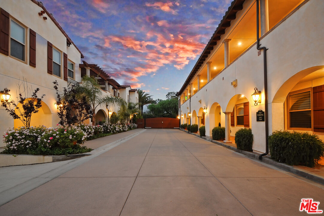 28220 Highridge Road, Unit 208 Rancho Palos Verdes, CA 90275 - Photo 28 of 32