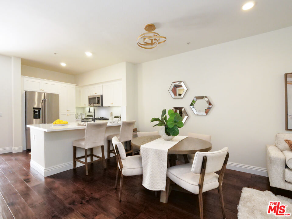 28220 Highridge Road, Unit 208 Rancho Palos Verdes, CA 90275 - Photo 9 of 32