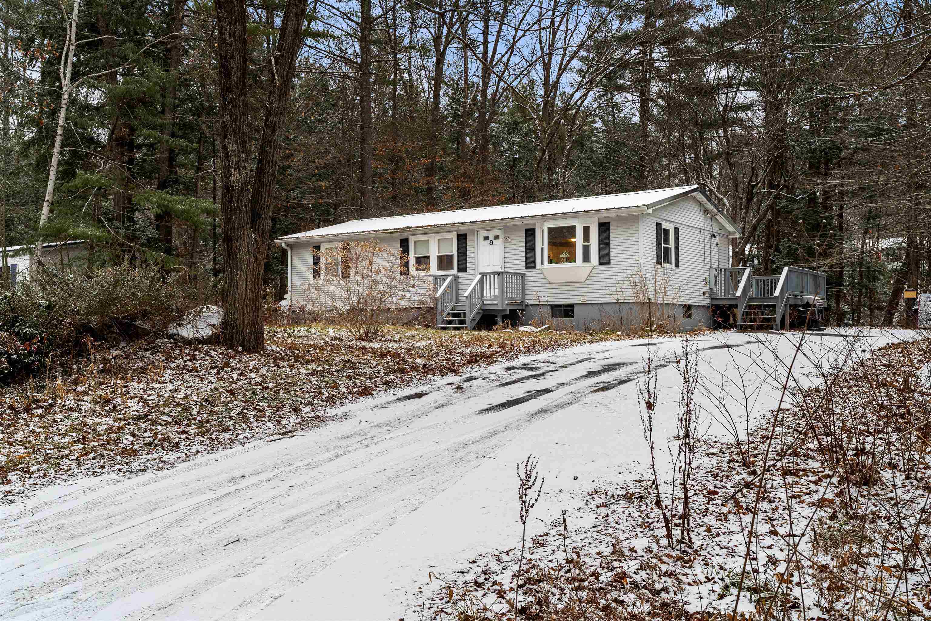 9 Ellen Brook Road Hillsborough, NH 03244 - Photo 2 of 38