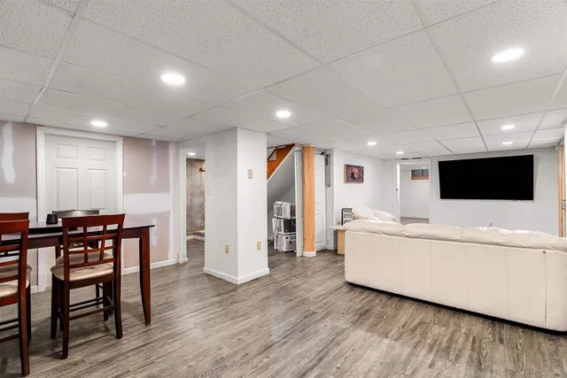 $375,000 | 9 Ellen Brook Road, Hillsborough, NH 03244