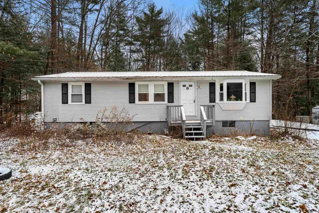 $375,000 | 9 Ellen Brook Road, Hillsborough, NH 03244