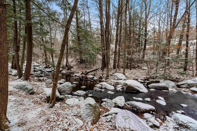 $375,000 | 9 Ellen Brook Road, Hillsborough, NH 03244