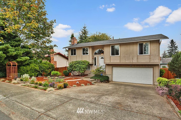 12915 Southeast 160th Street Renton, WA 98058 - Photo 1 of 23 Gallery Image 1