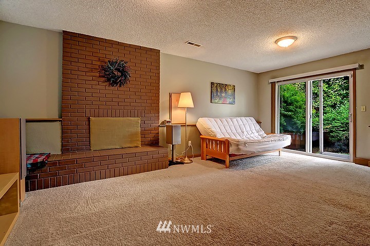 12915 Southeast 160th Street Renton, WA 98058 - Photo 15 of 23 Gallery Image 15