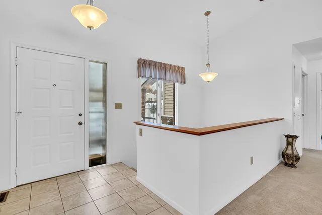 $260,000 | 2815 South Wood Dale Drive, Jackson, MI 49203