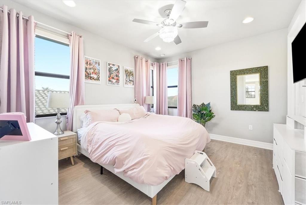 4512 Aurora Street Naples, FL 34119 - Photo 18 of 47