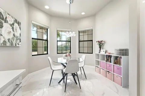 $1,275,000 | 4512 Aurora Street, Naples, FL 34119