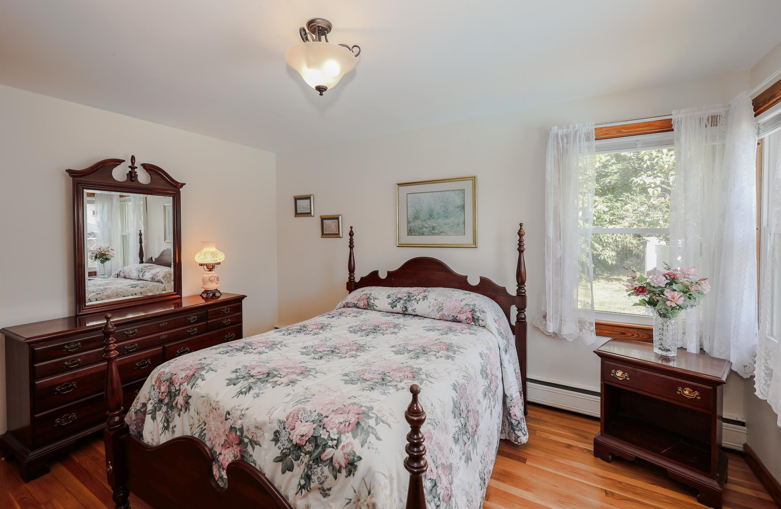 68 Robinson Road Nashua, NH 03060 - Photo 31 of 54