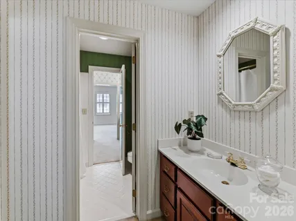 $650,000 | 2831 Sharon View Road, Charlotte, NC 28210