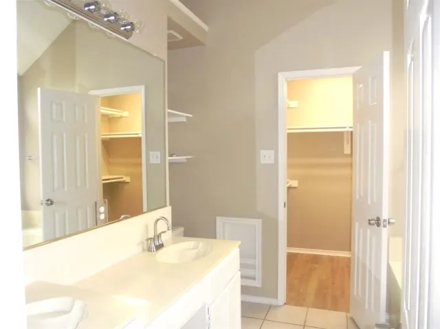 $2,000 | 4732 North Cascades Street, Fort Worth, TX 76137