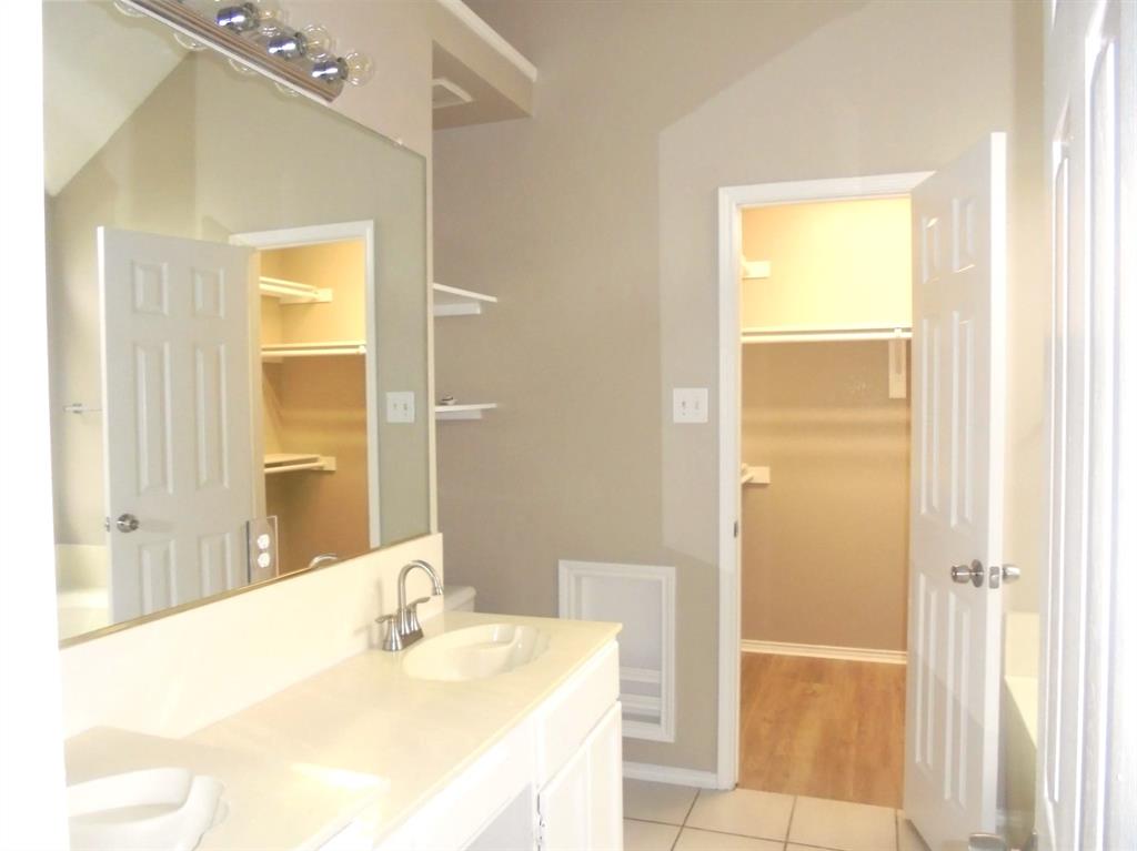 4732 North Cascades Street Fort Worth, TX 76137 - Photo 6 of 8