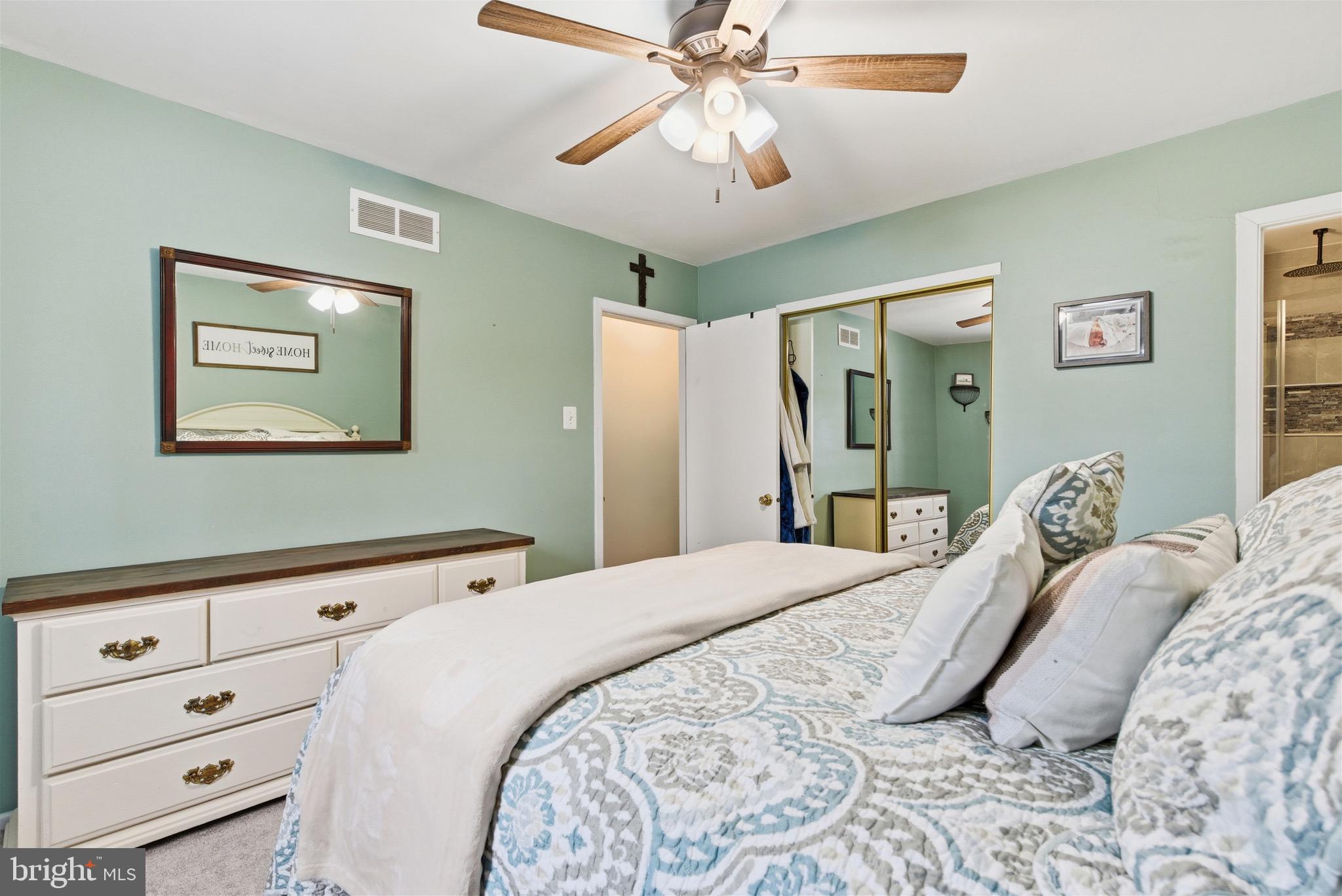 15136 Ina Drive Philadelphia, PA 19116 - Photo 21 of 33