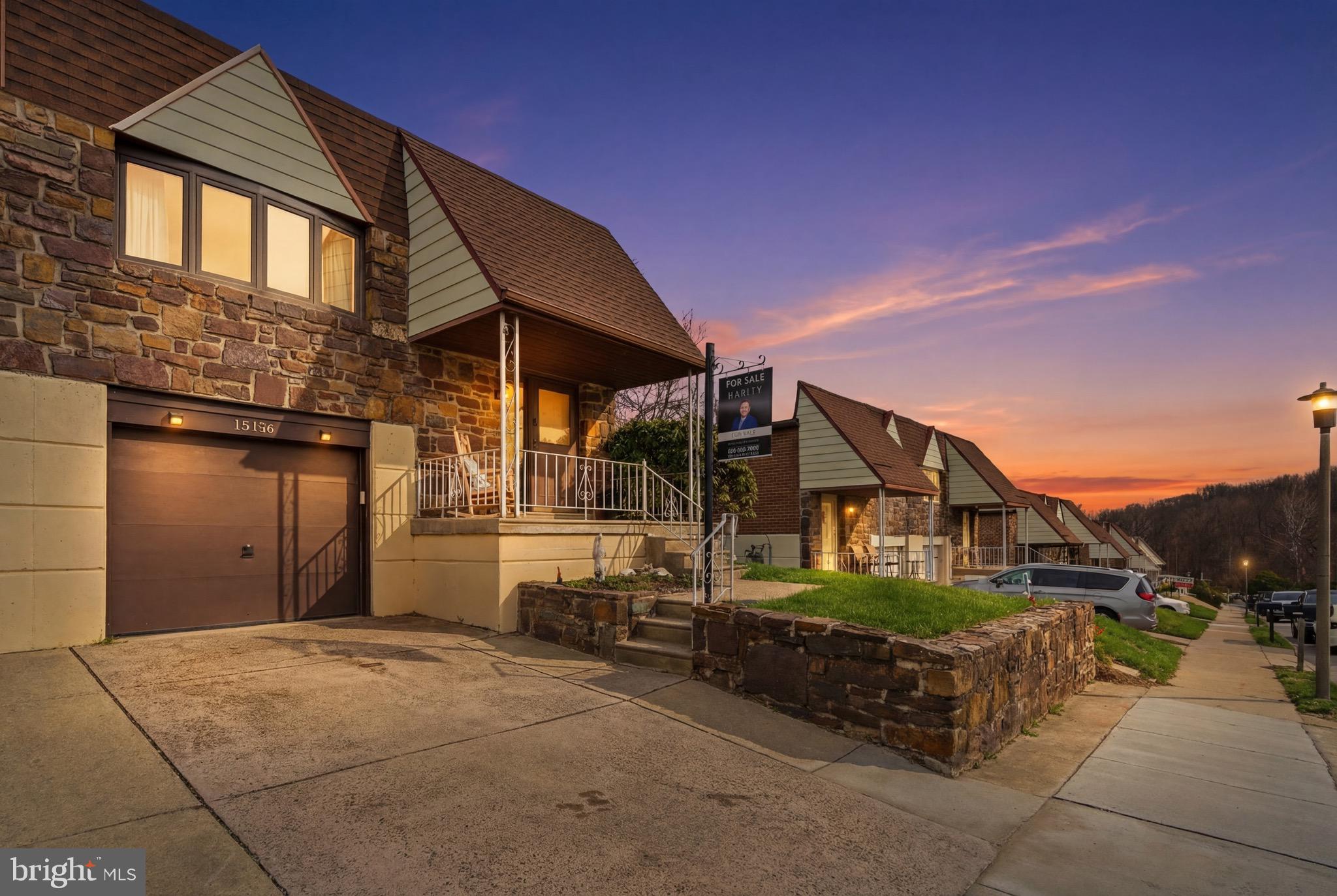 15136 Ina Drive Philadelphia, PA 19116 - Photo 3 of 33