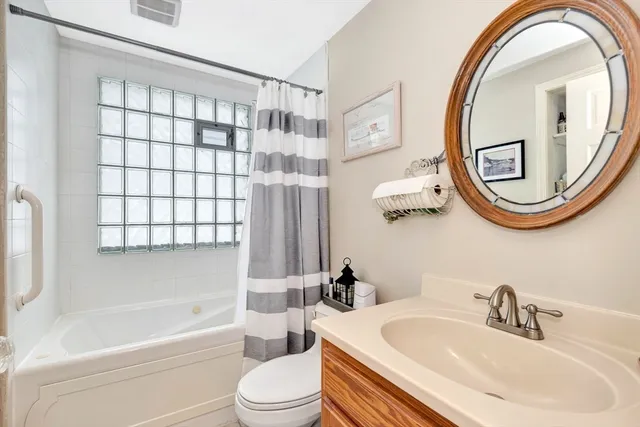 $742,900 | 4 Colburn Street, Burlington, MA 01803