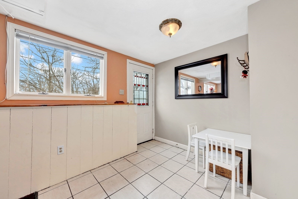 4 Colburn Street Burlington, MA 01803 - Photo 31 of 39