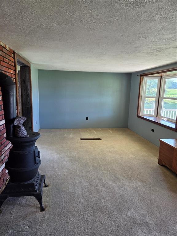3330 Georgetown Road Polk, PA 16342 - Photo 17 of 44 Den