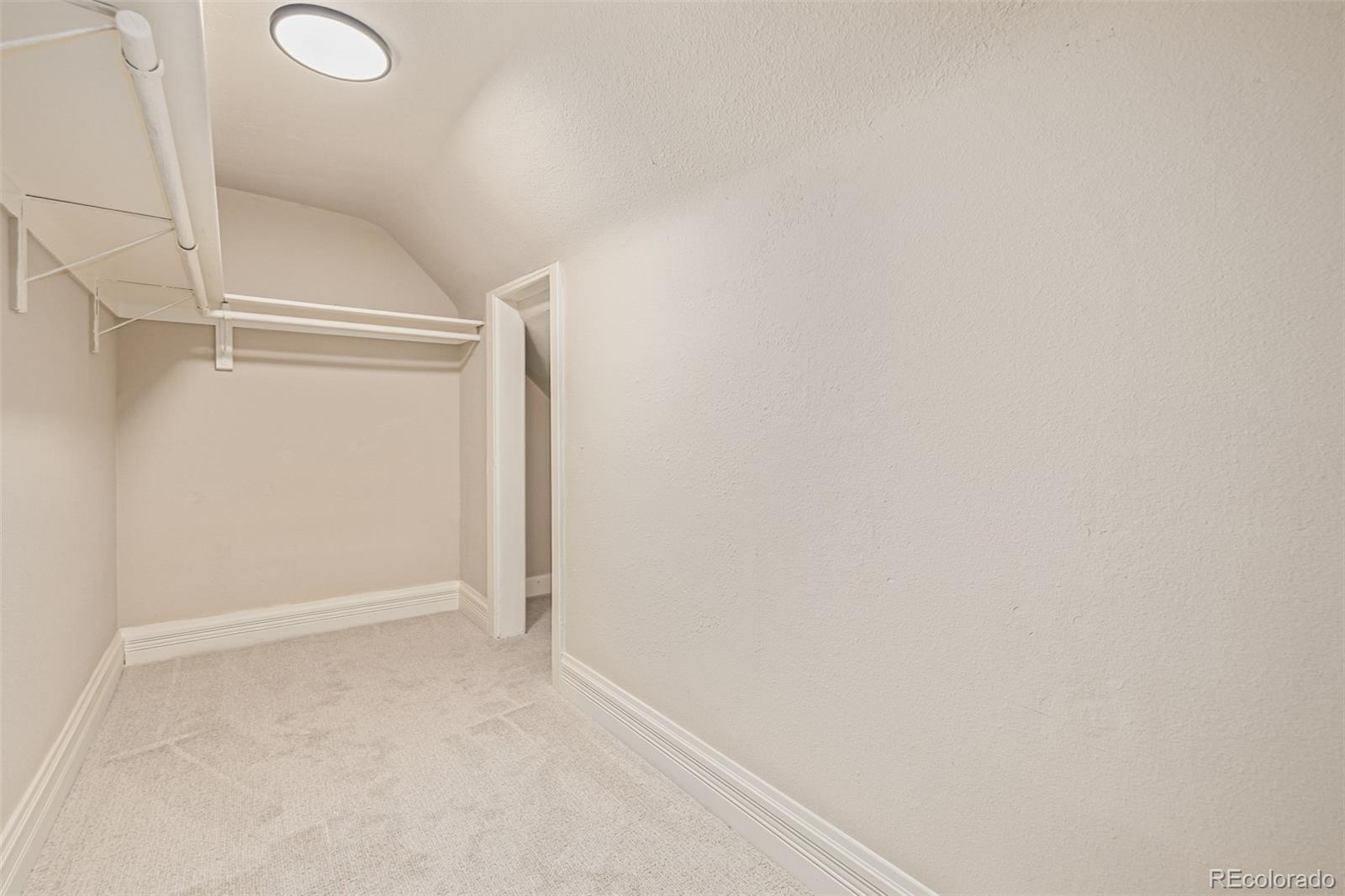 3854 Cook Street Denver, CO 80205 - Photo 24 of 42 a view of small space