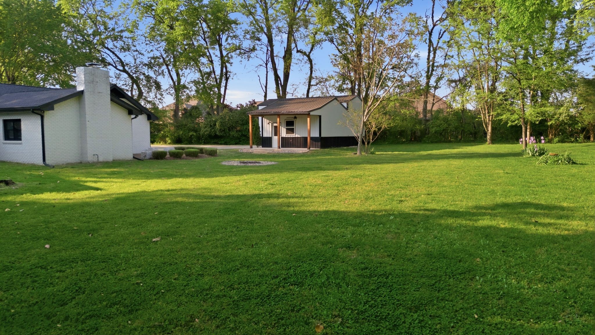 301 Rosebrook Drive Gallatin, TN 37066 - Photo 41 of 49 a front view of a house with garden