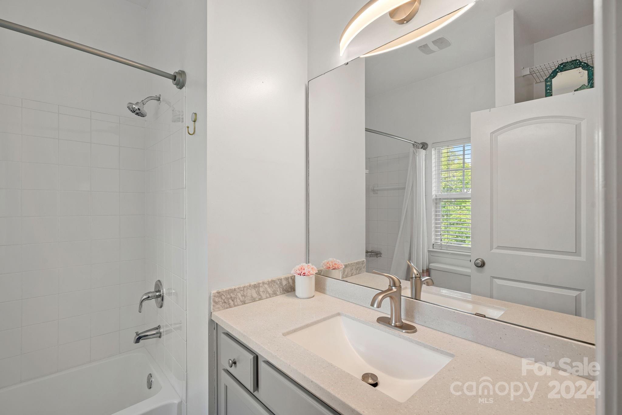 9506 Dunbrody Lane Charlotte, NC 28273 - Photo 14 of 19