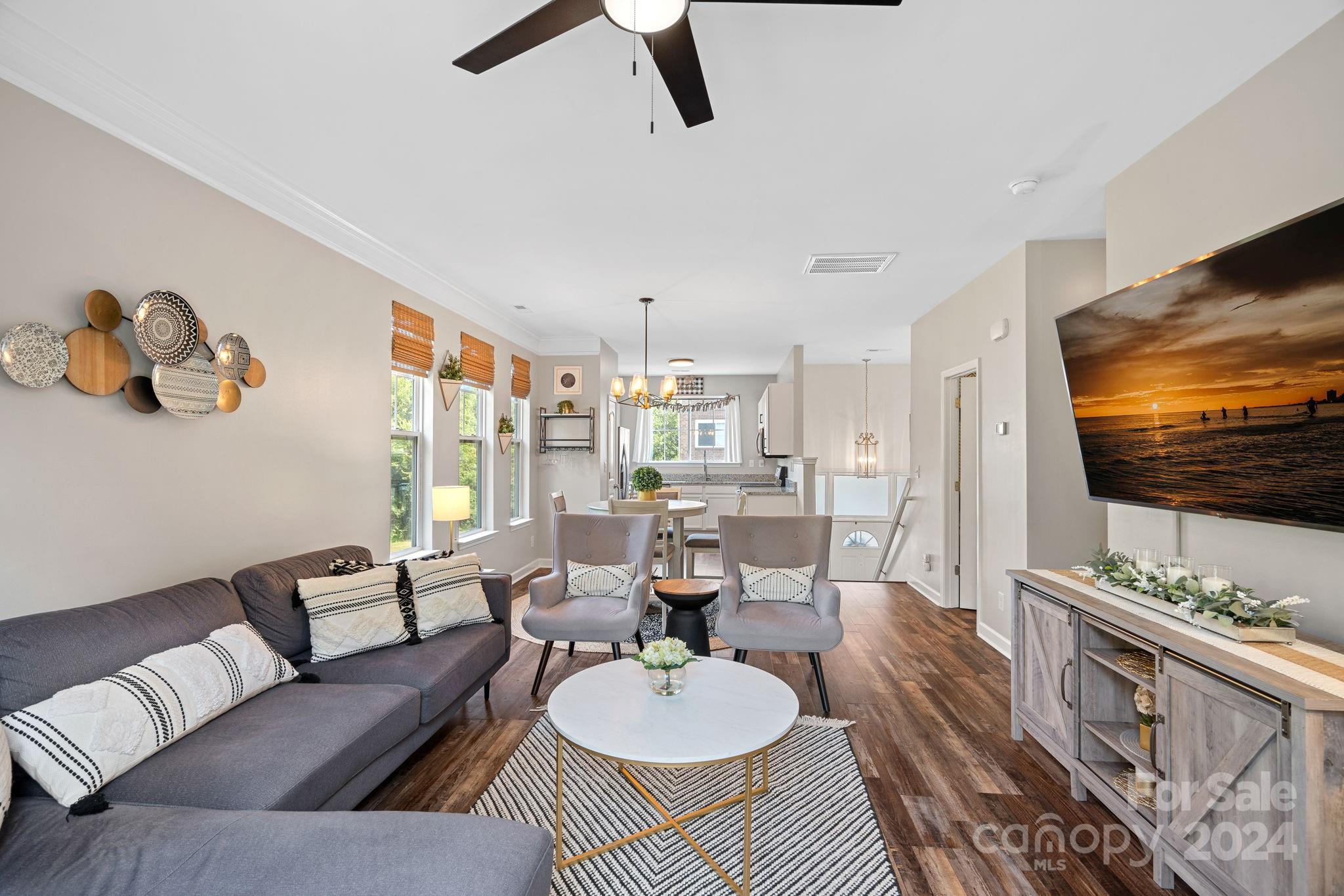 9506 Dunbrody Lane Charlotte, NC 28273 - Photo 3 of 19