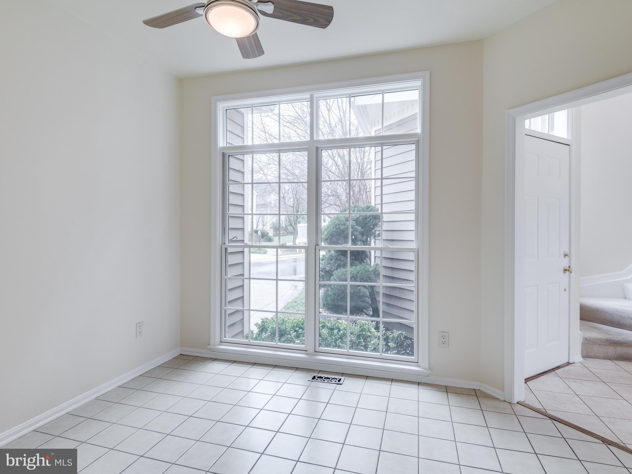 11442 Hollow Timber Court Reston, VA 20194 - Photo 12 of 29 Breakfast room off Kitchen