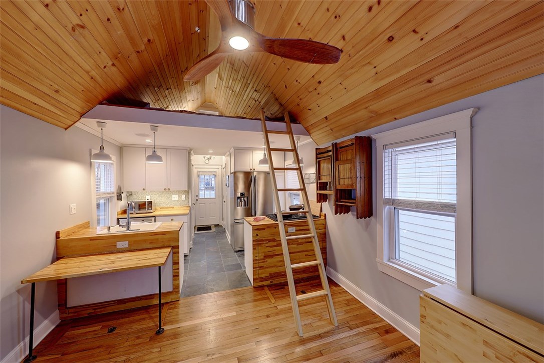 7 Locust Terrace Warren, RI 02885 - Photo 6 of 22