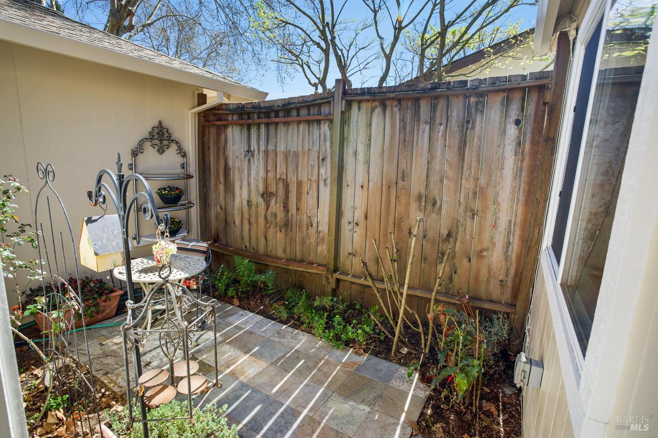 2505 Copperfield Drive Santa Rosa, CA 95401 - Photo 55 of 73