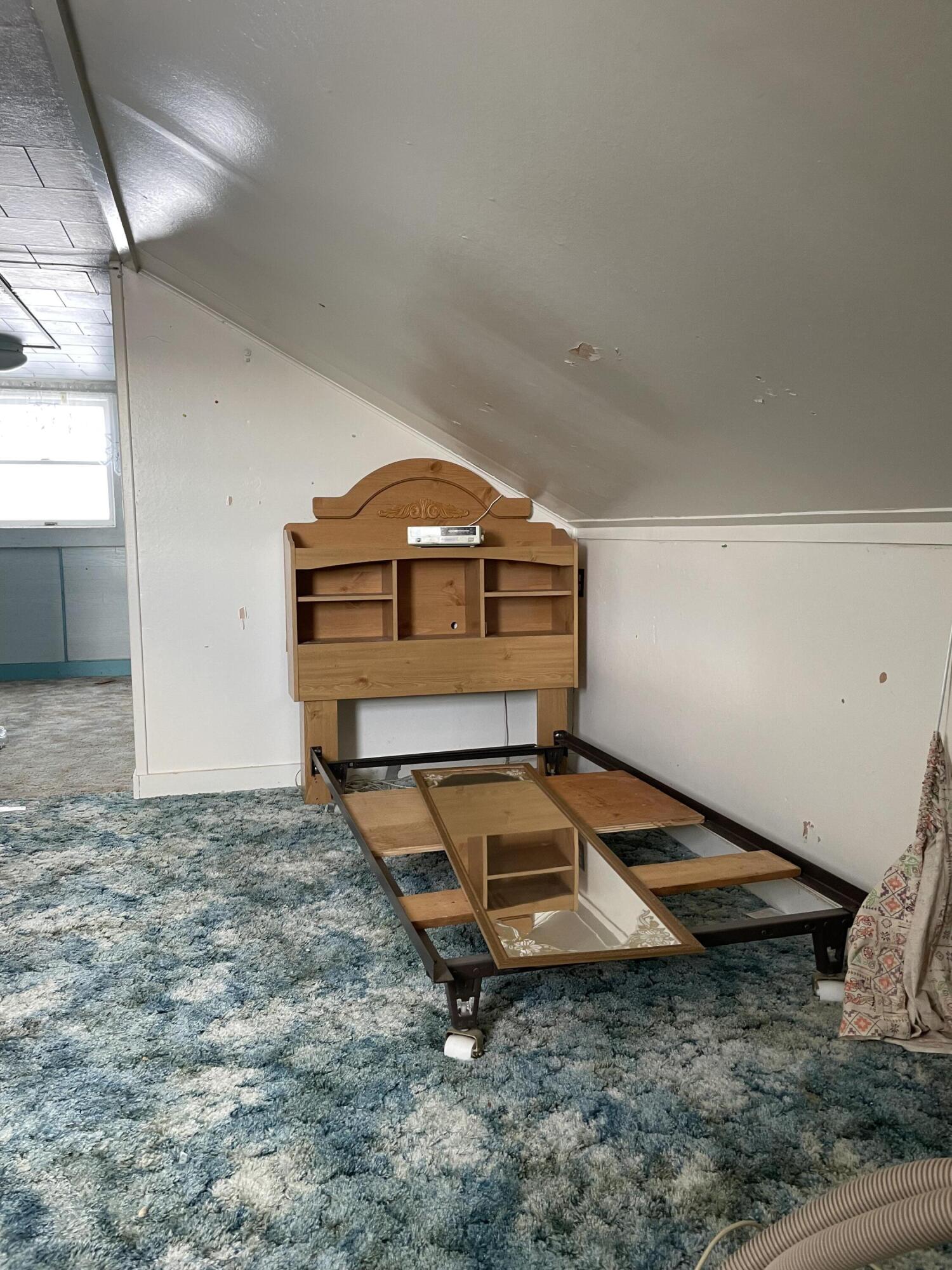 144 Pondview Street Limestone, ME 04750 - Photo 26 of 41 2nd floor