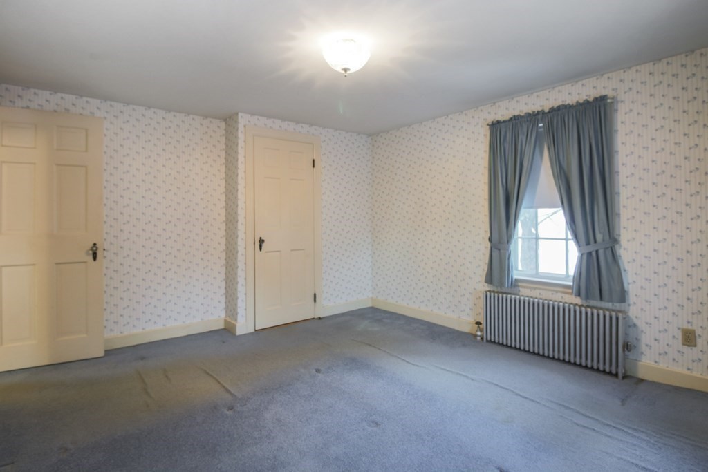 27 St Elmo Road Worcester, MA 01602 - Photo 26 of 34