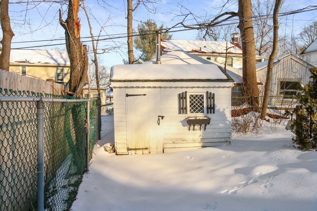 27 St Elmo Road Worcester, MA 01602 - Photo 30 of 34