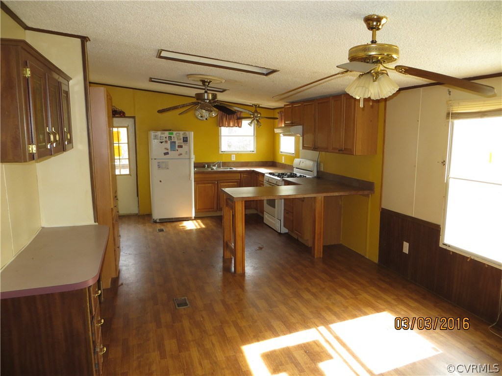 1186 Cheaneys Bridge Road Dunnsville, VA 22454 - Photo 3 of 11 Gallery Image 3