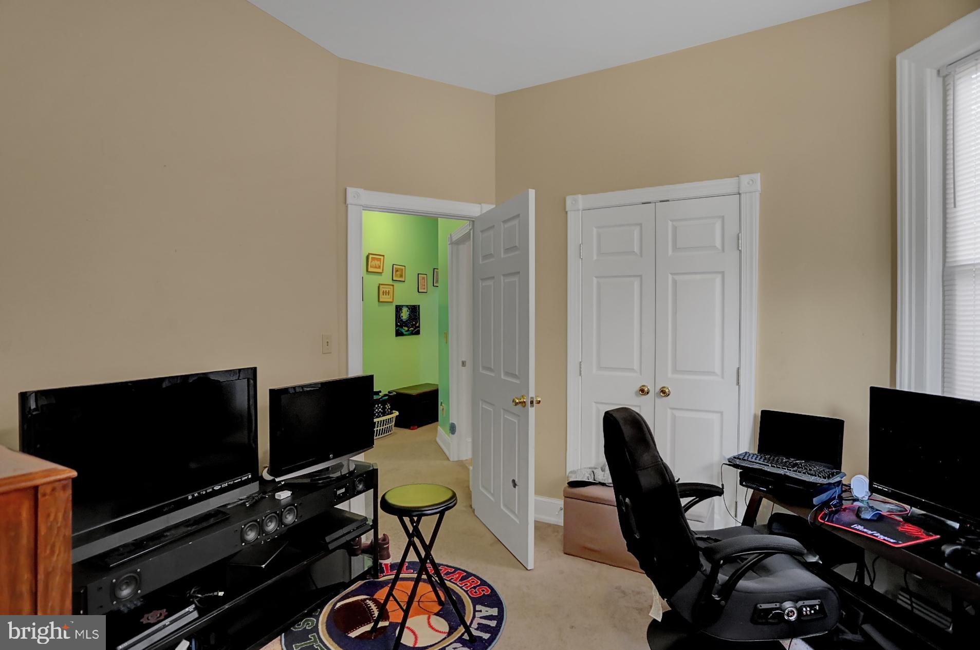 1604 Mineral Spring Road Reading, PA 19602 - Photo 18 of 40 Gallery Image 18