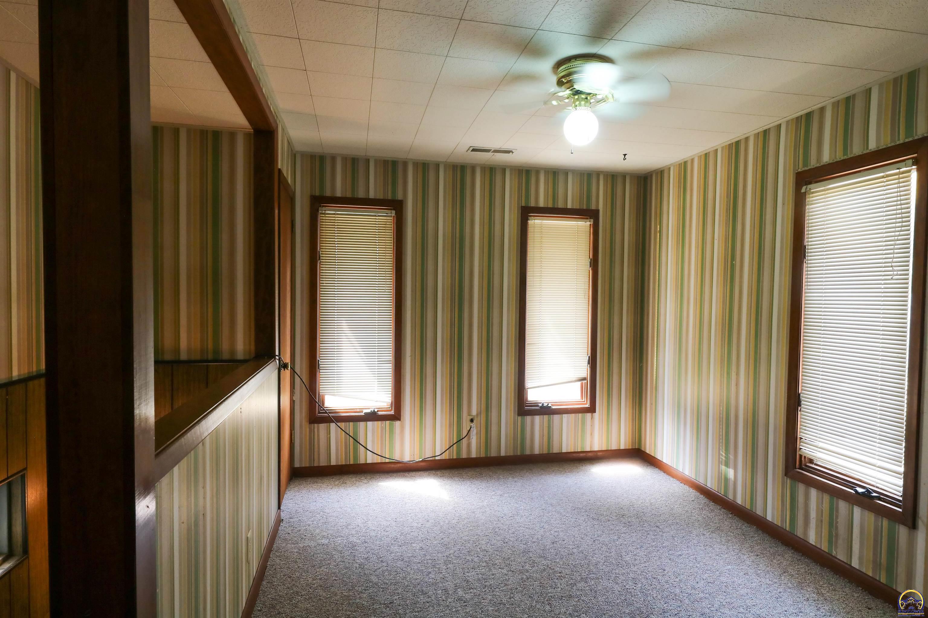 475 Aa 80 Road Fall River, KS 67047 - Photo 42 of 65 Bedroom
