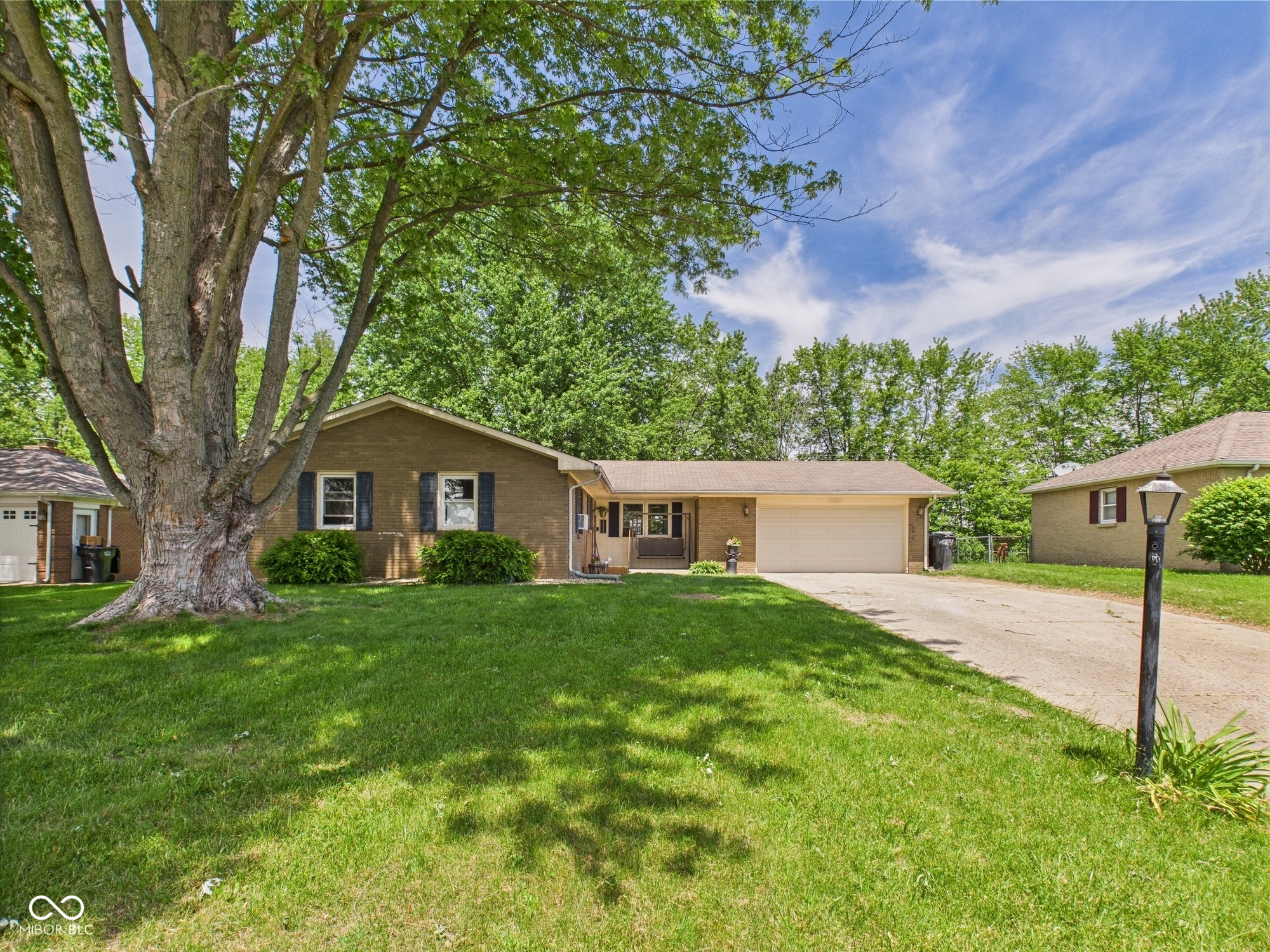 3400 Debra Drive Anderson, IN 46012 - Photo 2 of 23