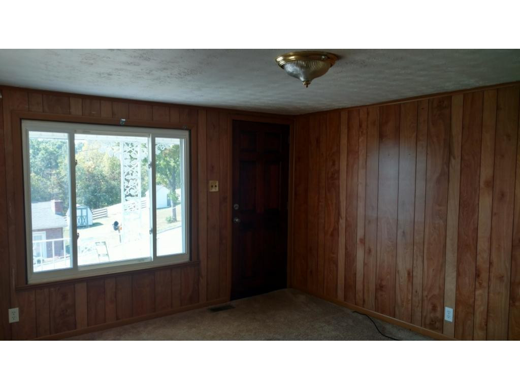 429 Gibbs Road Kingsport, TN 37660 - Photo 6 of 16 Photo 6