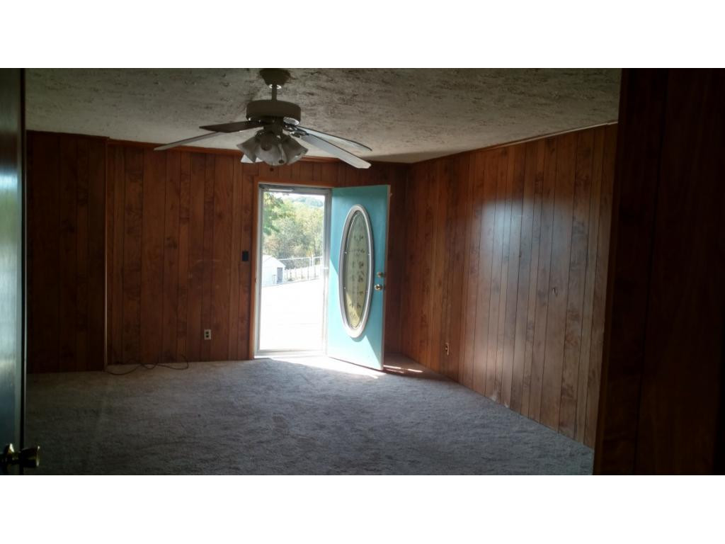 429 Gibbs Road Kingsport, TN 37660 - Photo 10 of 16 Photo 10