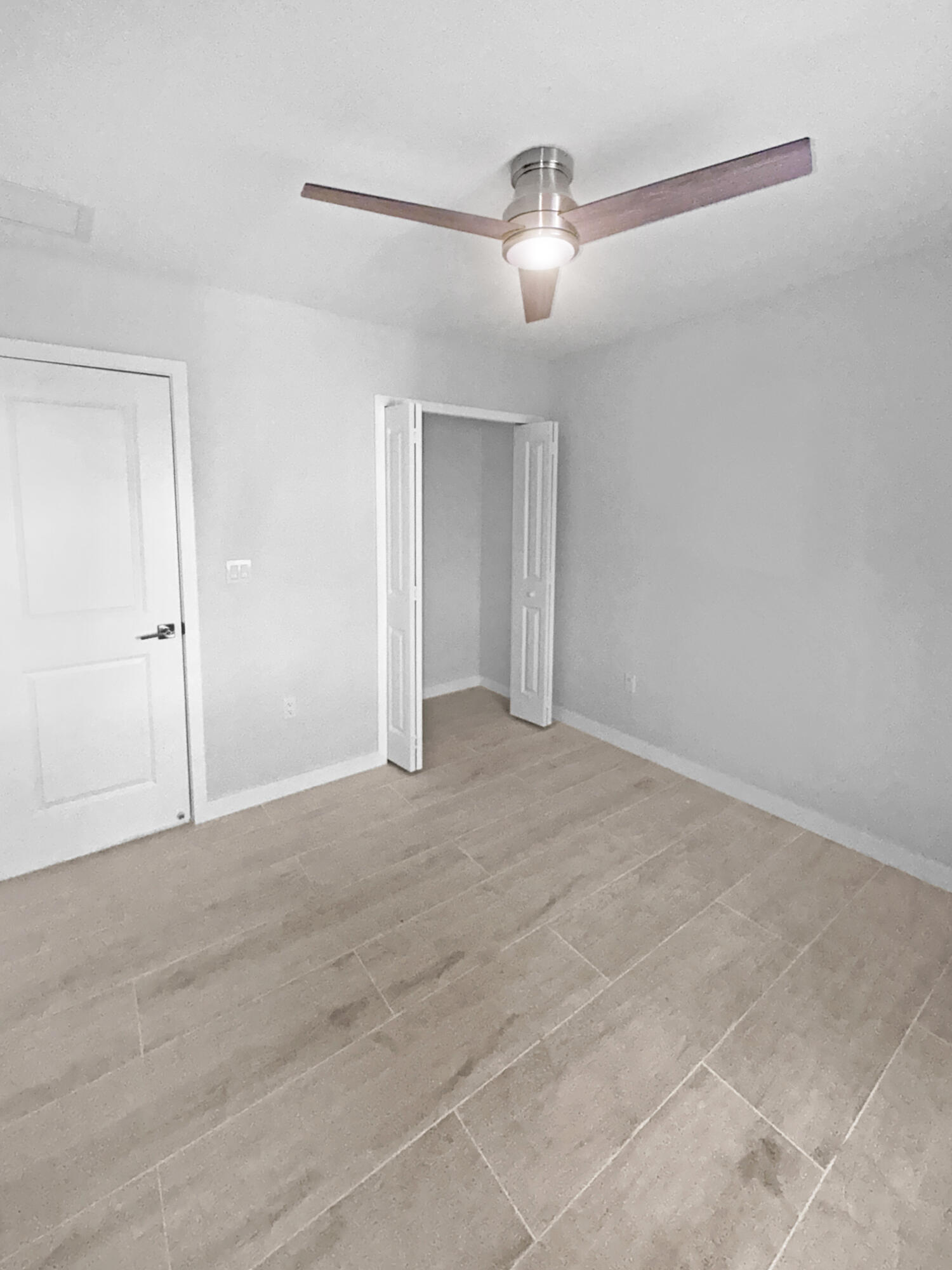 203 Antigua Road Tavernier, FL 33070 - Photo 14 of 19 Guest Room 1