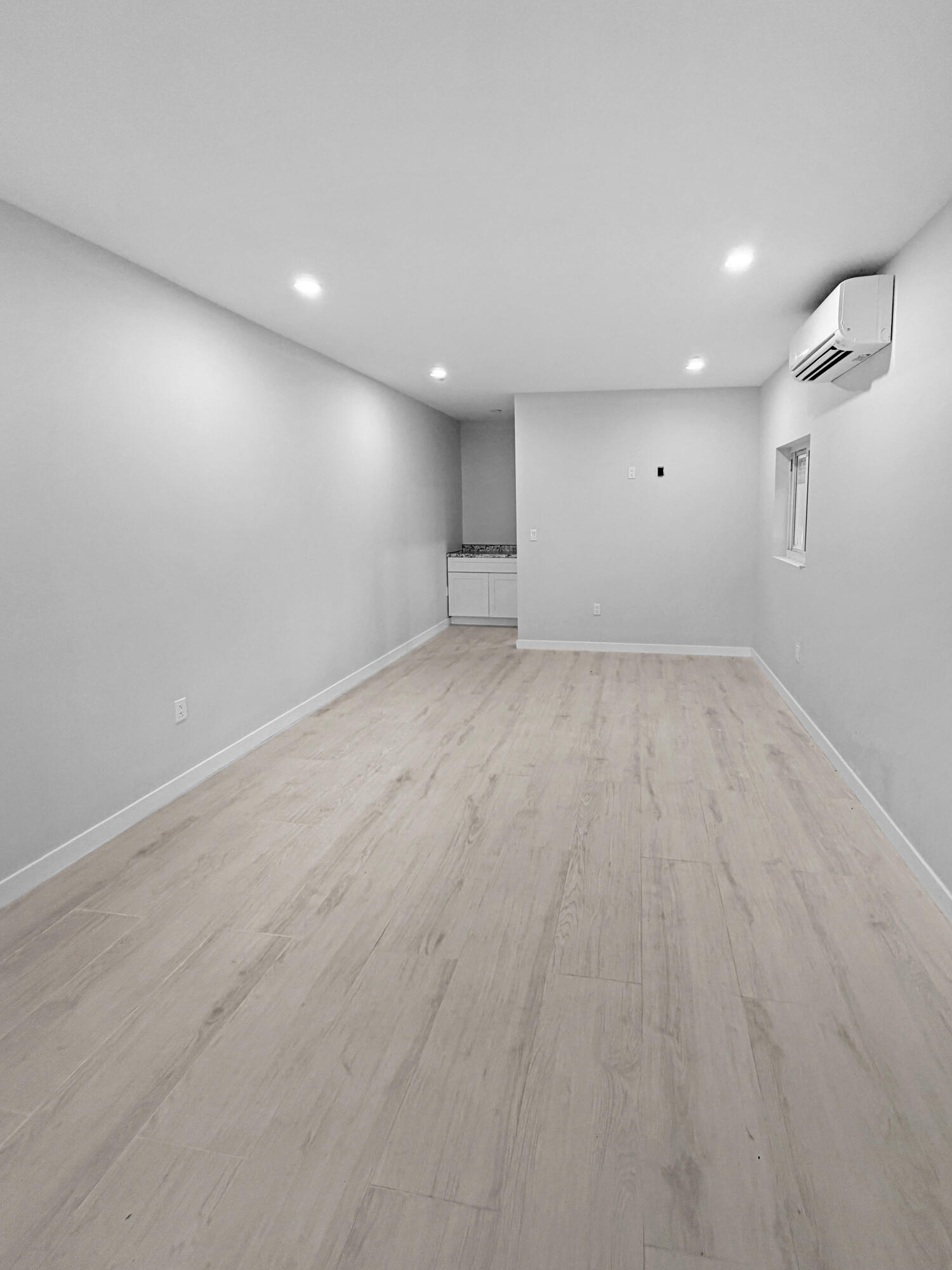 203 Antigua Road Tavernier, FL 33070 - Photo 3 of 19 In-Laws Quarters