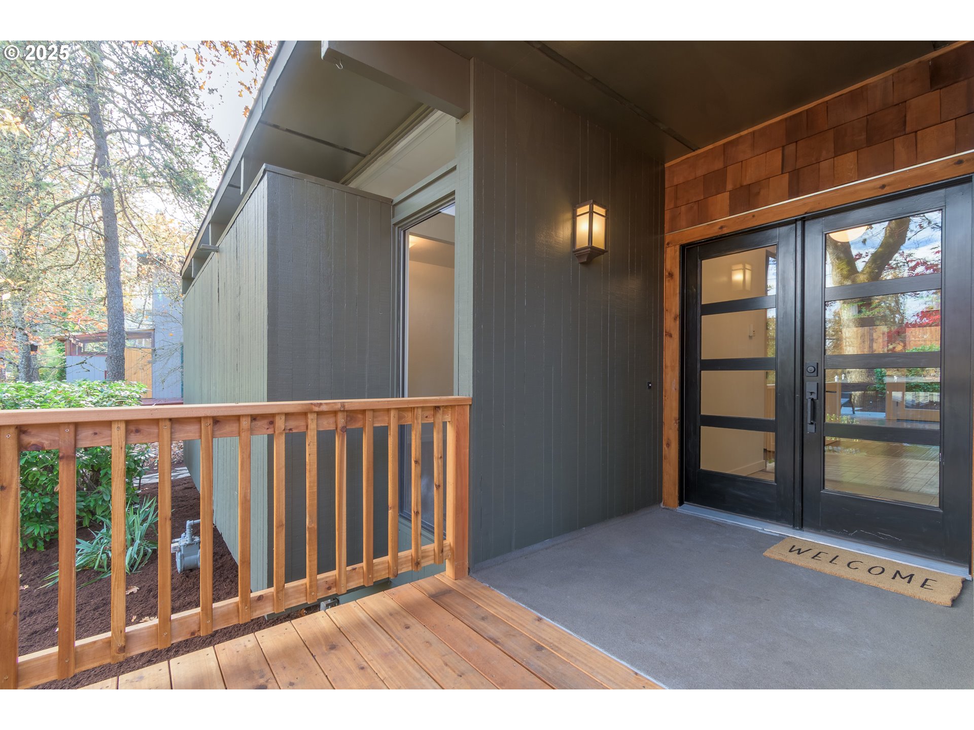 3820 Watkins Lane Eugene, OR 97405 - Photo 3 of 48 a view of a balcony