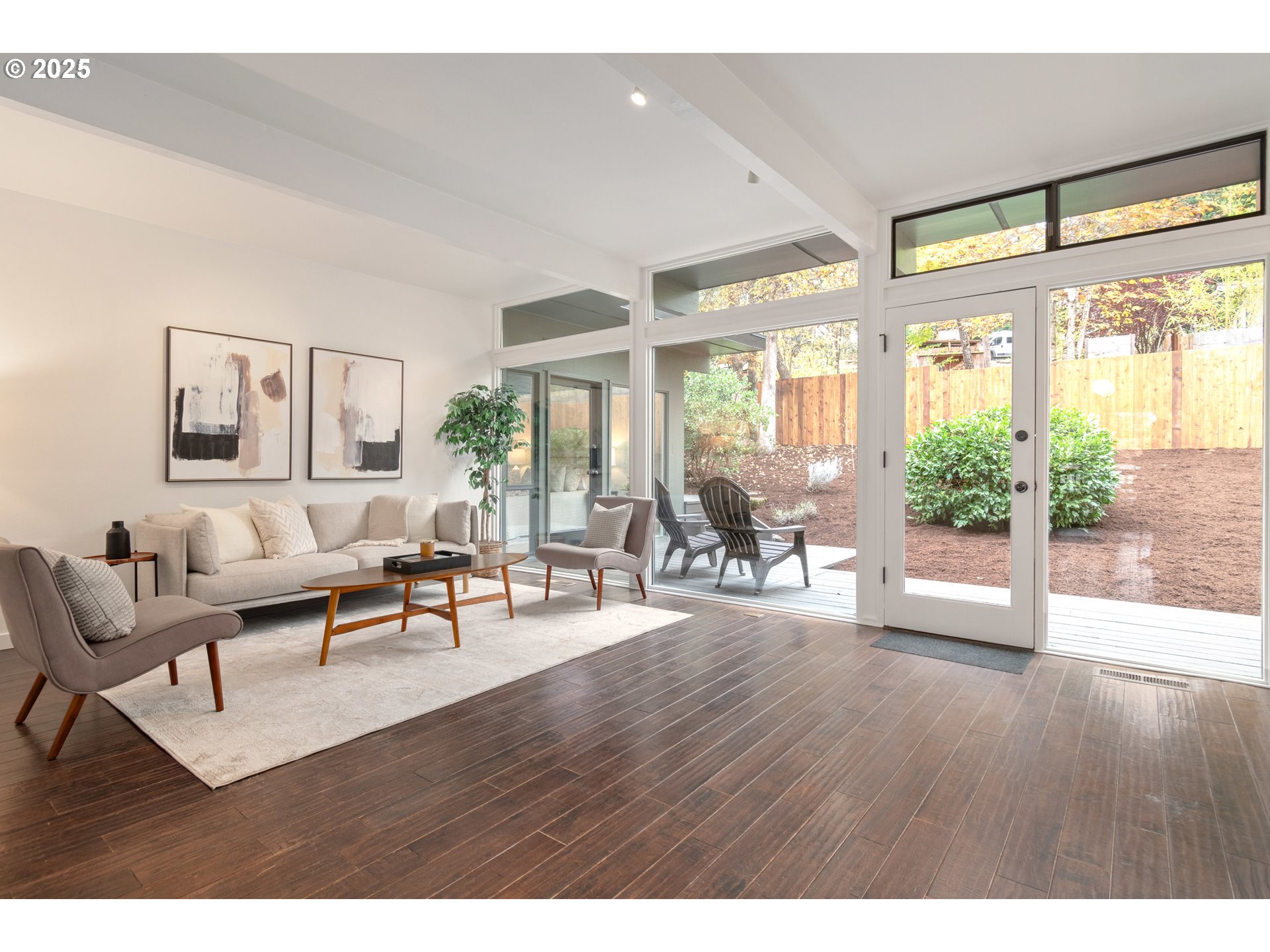 3820 Watkins Lane Eugene, OR 97405 - Photo 5 of 48 a living room with furniture and a large window