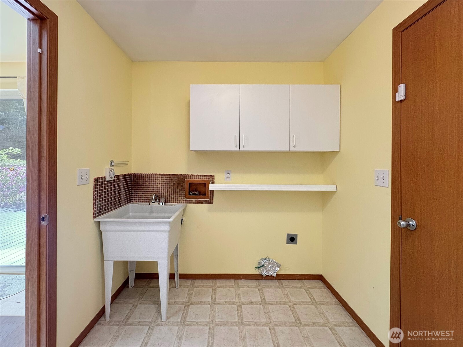 3331 East Masters Road Port Angeles, WA 98362 - Photo 21 of 39 Gallery Image 21