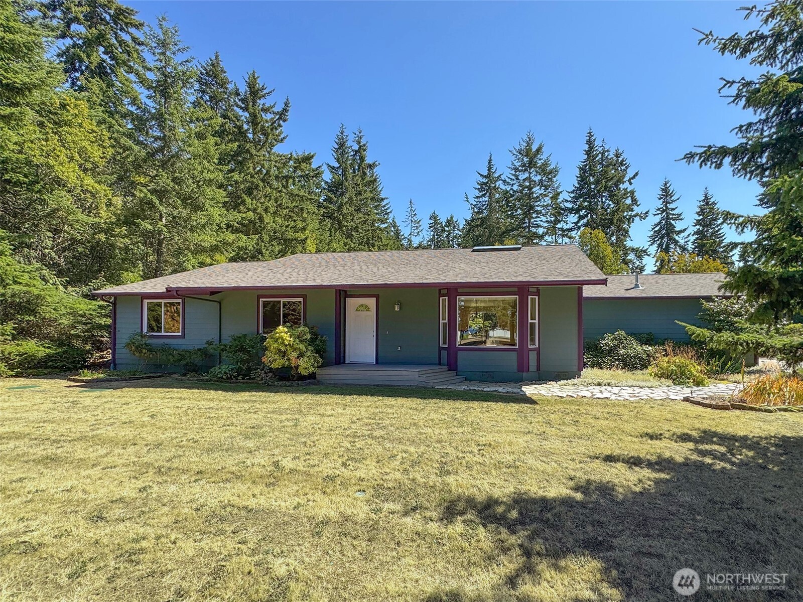 3331 East Masters Road Port Angeles, WA 98362 - Photo 4 of 39 Gallery Image 4